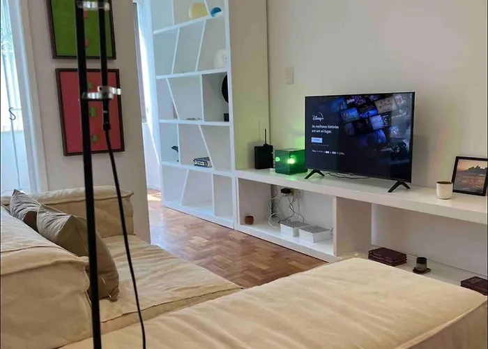 Lindo Apartment